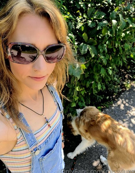 missvluxe nice star archive