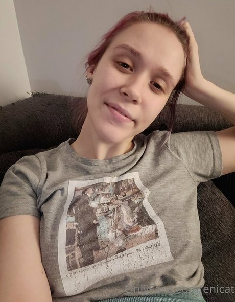 enicat star top photo