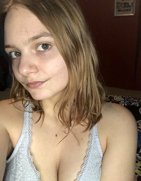 Savannahmalaby19 pornstar perfect archive