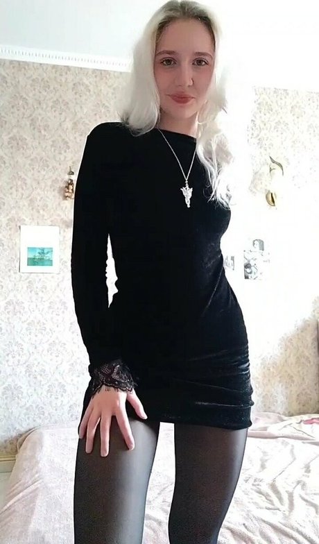 lovely daria model hd photo