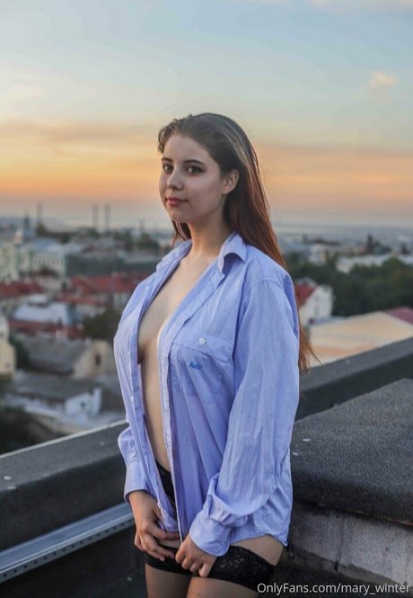 marywinter erotic model images