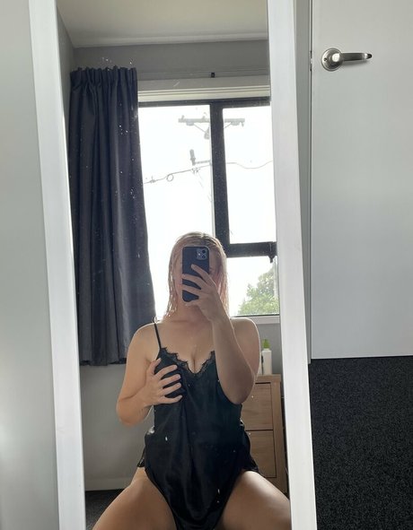 misslexieg top star img