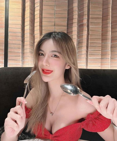 icychaa high quality star photos