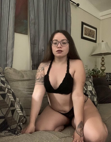 curvycamilafree model exclusive picture