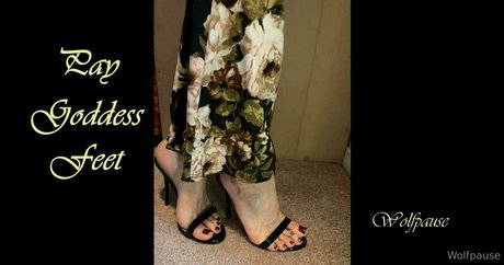 wolfpause hot model pic