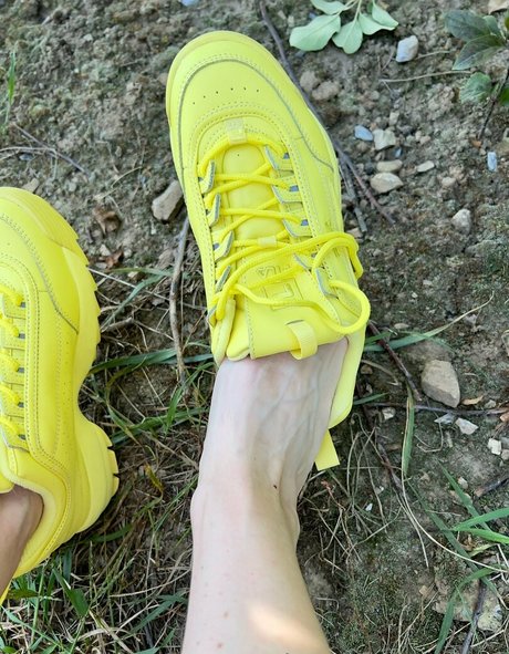 jewelsfeetandtoes art actress images