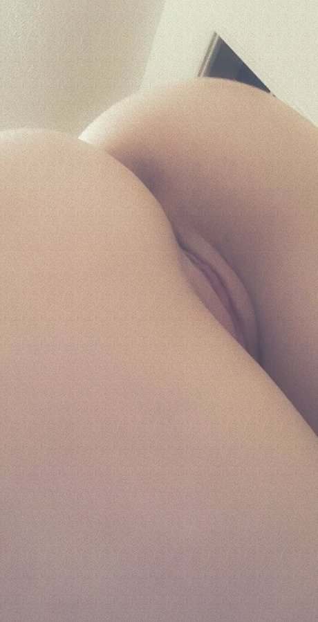 heffer model pornographic photos