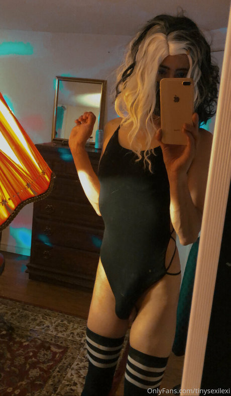 outdoor nude onlyfans naked photo