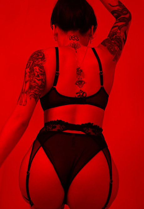 thick mature onlyfans free image