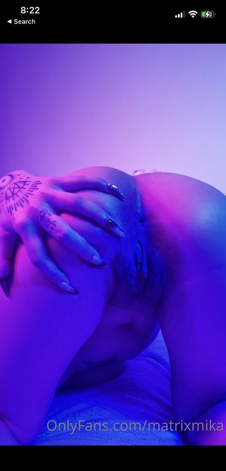 Matrixmika star hot photo