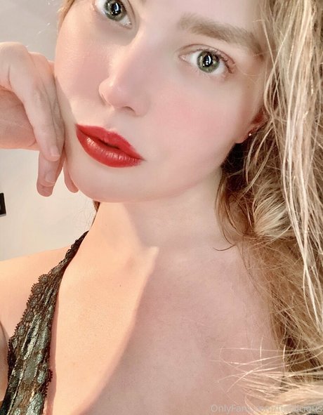 Tiahlicious xxx model image