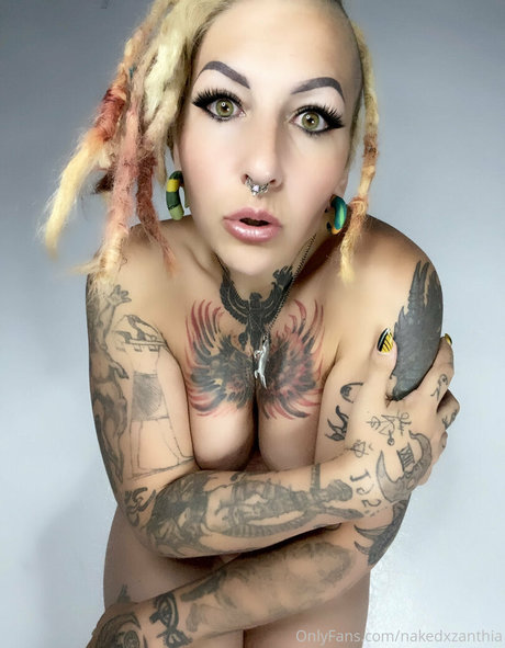 nakedxzanthia free pornstar pictures