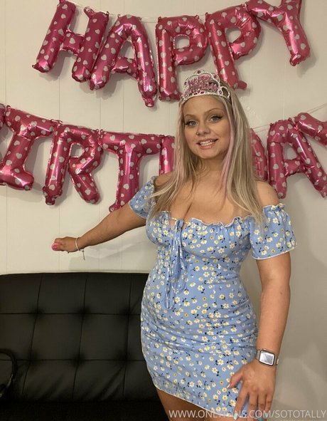 sototally star xxx image