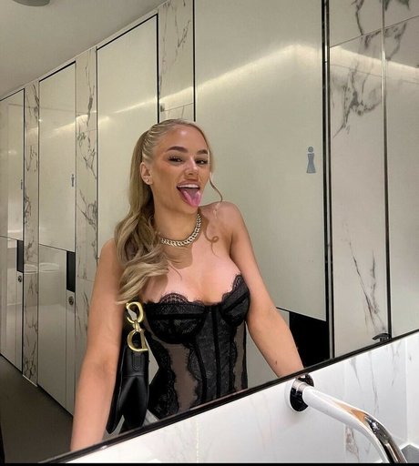 Cassie Rose perfect model photos