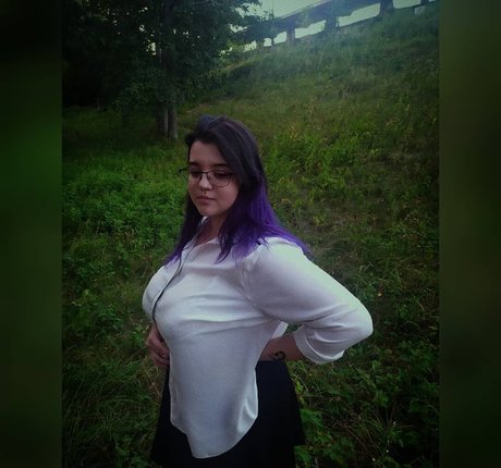 MartiSha star pornographic images