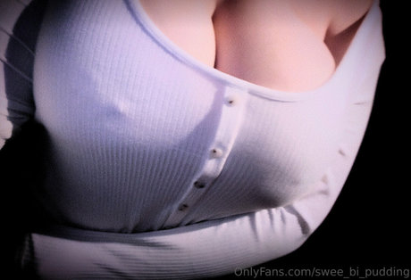 MartiSha perfect model pictures