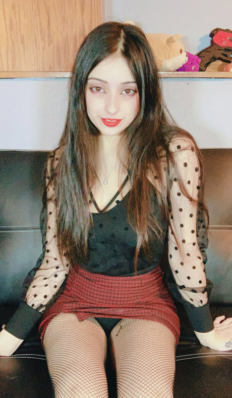 shemale handjob onlyfans naked img