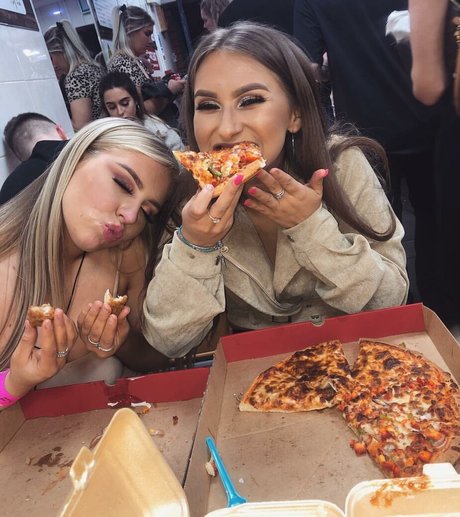 ebony thick onlyfans adult images