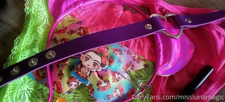 misslunamagic model erotic galleries