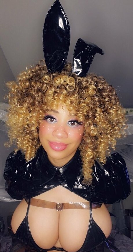 asian yoga onlyfans art nude archive