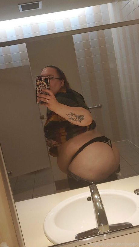 sinnfulapple420 star pornographic galleries