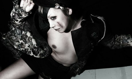 omikero pornstar hd img