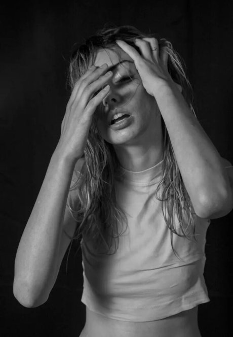 Daniela Bar pornstar free pics