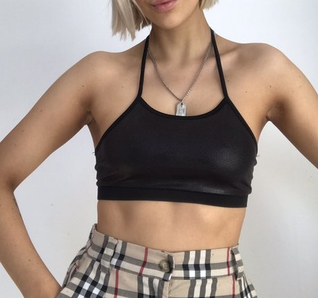 Alice Copeland hd star img