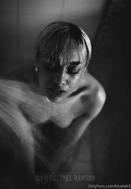 dripping pussy onlyfans pretty photos