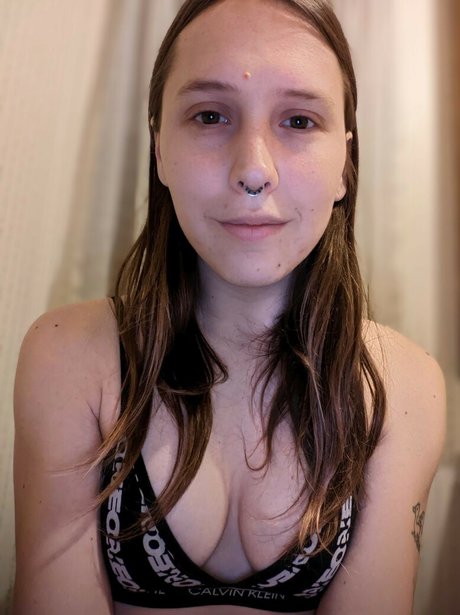 Salandrical model hd photos