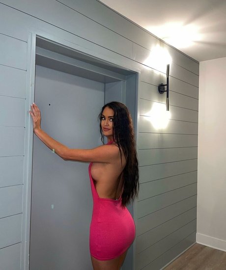 Rachel Stuhlmann free star pictures