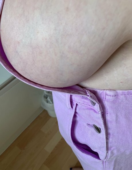 smoking onlyfans beautiful nude photos