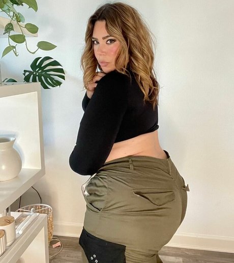 CarlaLuxx nudes model gallery