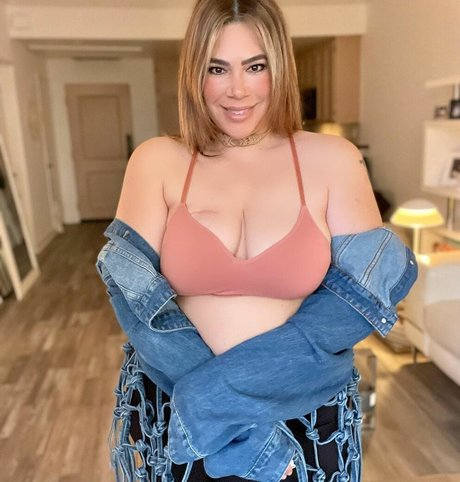 CarlaLuxx Quick photo