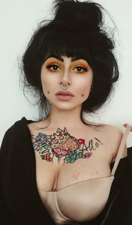 Zainab free actress pics