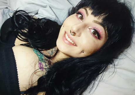 Zainab pornstar free photo