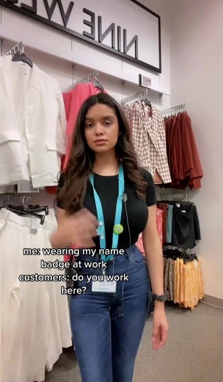 Erika Morfin sexy actress archive