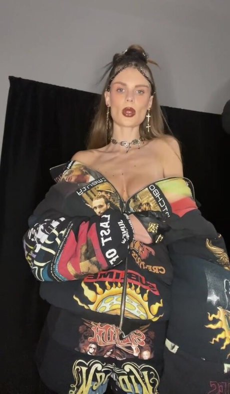 Alex Elizabeth Ljadov star sexy photo