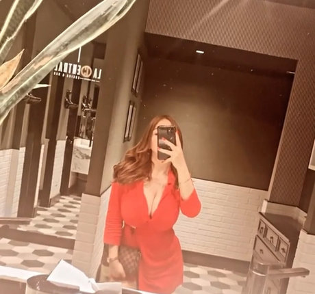 Arely Walle adult star images