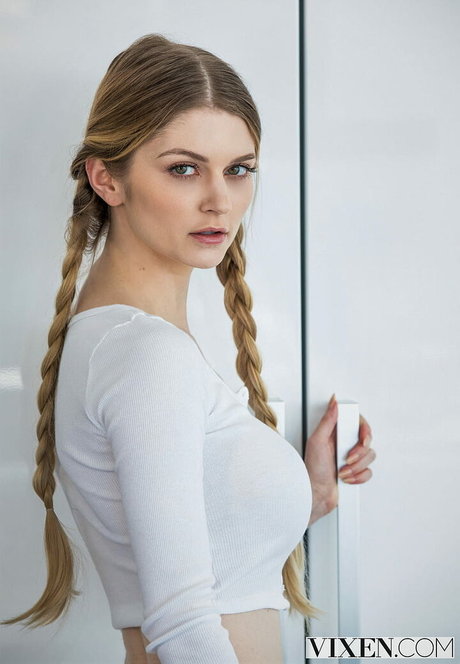 Bunny Colby nice actress photo