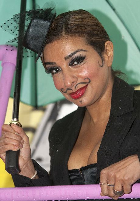 Shobna Gulati Quick photo