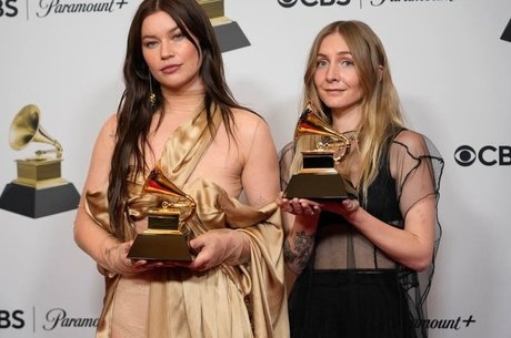 Rhian Teasdale model high quality image