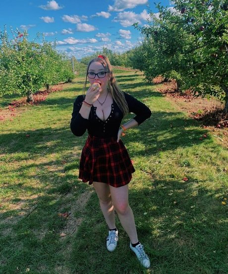 maeganrayy beautiful pornstar pictures