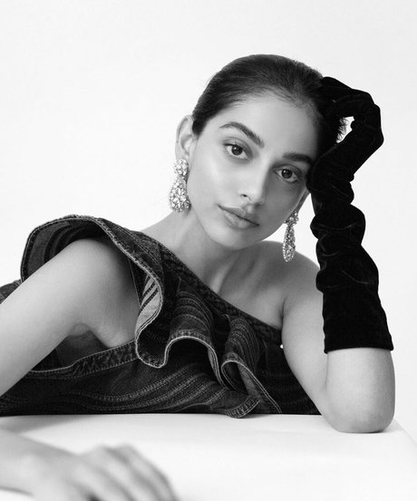 Banita Sandhu nudes star pictures