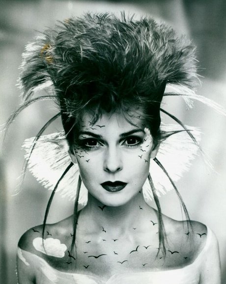 Toyah nude model images