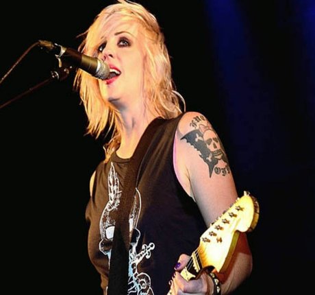 Brody Dalle model xxx photo