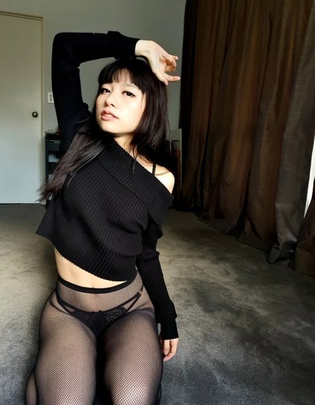 Nyannadesu star pornographic photos