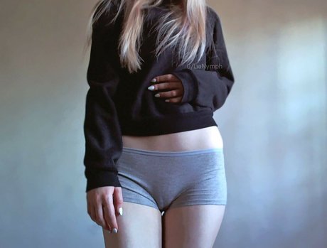 LiaNymph pornstar art photos