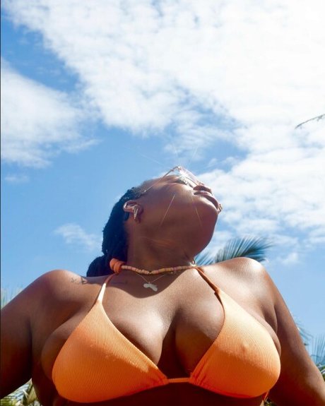 Zee Ngema nudes actress pic