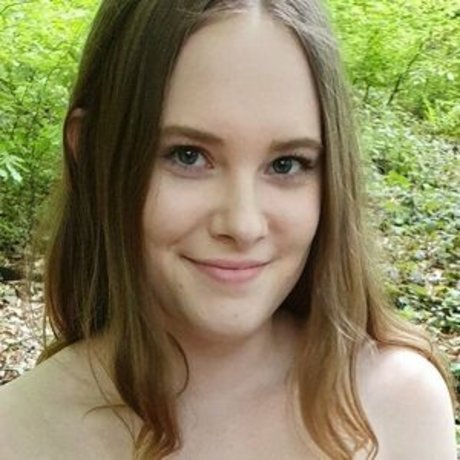 lovlyluna sex star pic